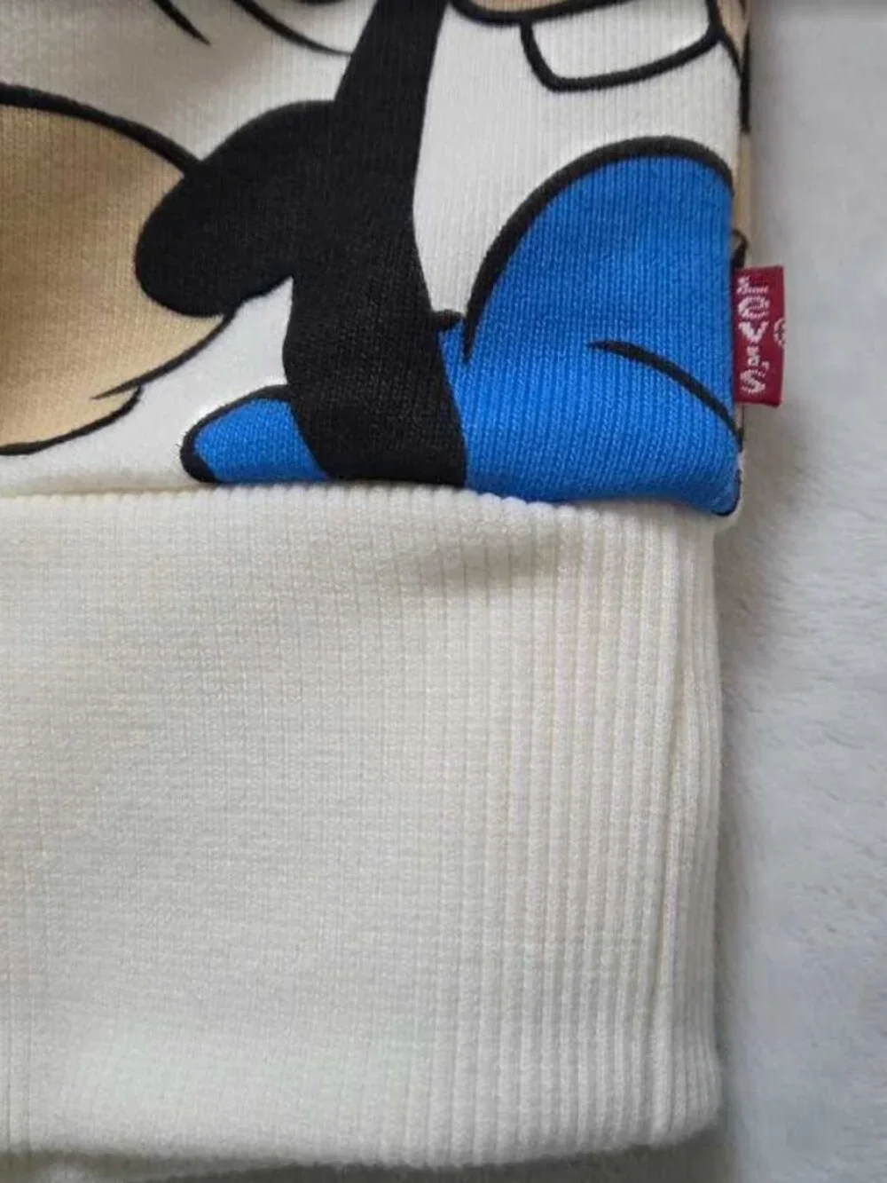New L Levi's x Disney colab Mickey Mouse all over hoodie